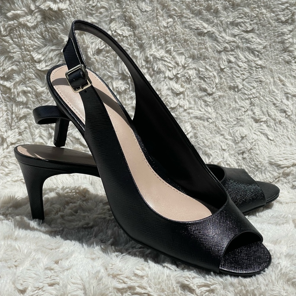 Amelia Grace Korine Pump